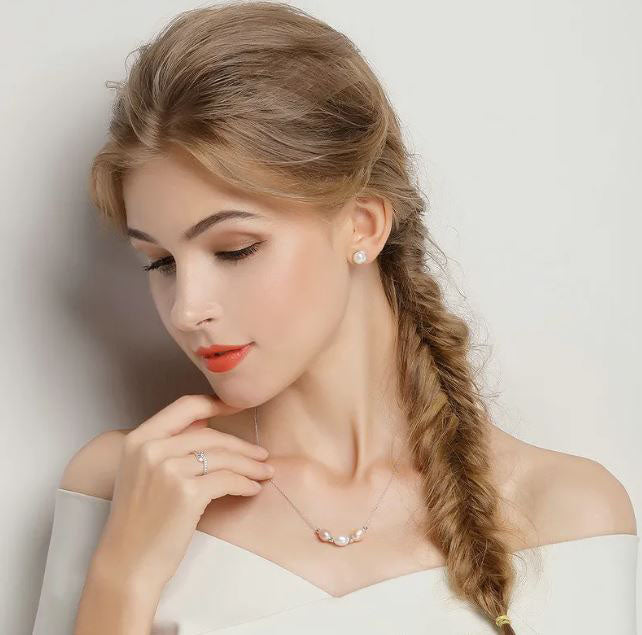 Stud Earrings Shell White Round