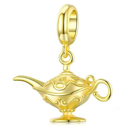 genie Charm Lamp gold