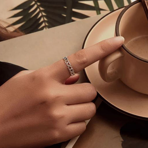 lightweight sterling silver heart ring design