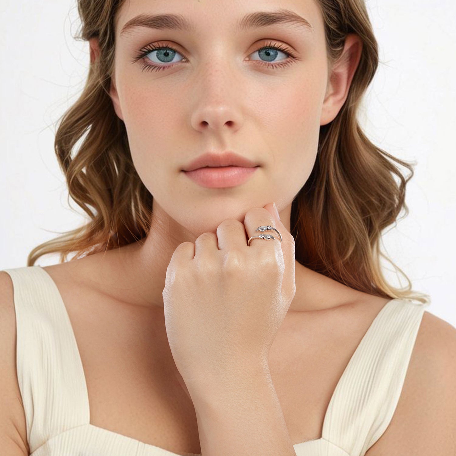 hug ring pave cubic zirconia setting